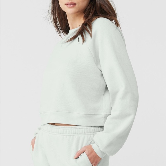 NWOT RARE Abercrombie & Fitch Soft AF Essential Crew in Blue Fog Size S - Picture 2 of 14